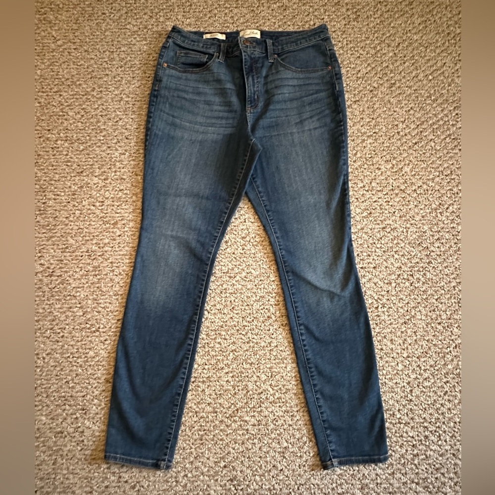 Universal Threads Jeans